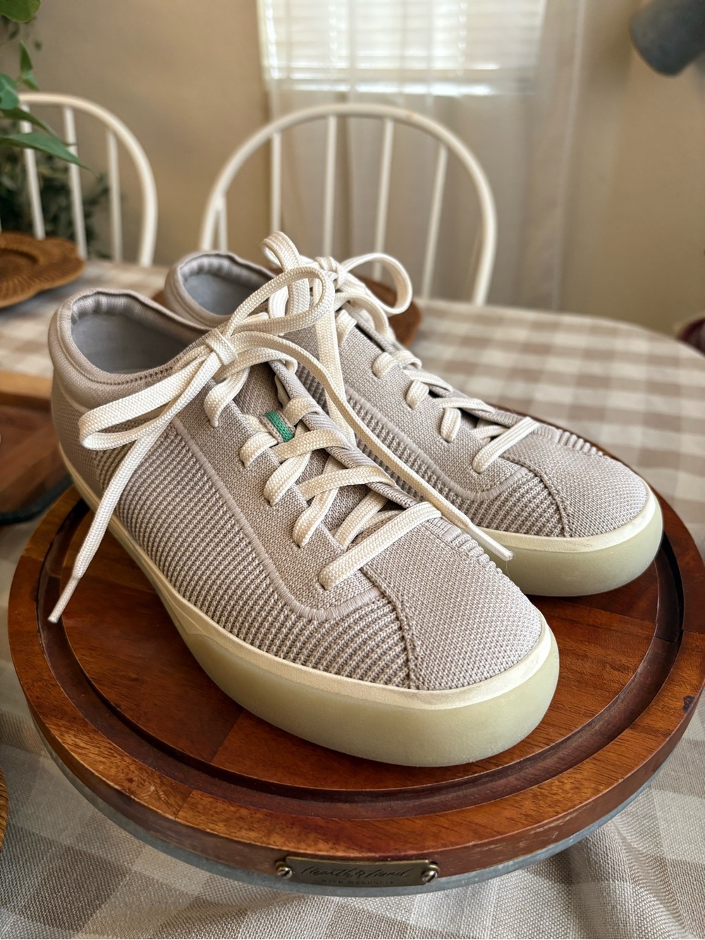 Rothy’s Lace Up Sneaker Gray Tennis Shoe Women’s Size 8